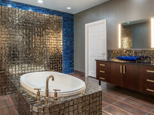 GLAMOROUS MASTER BATH