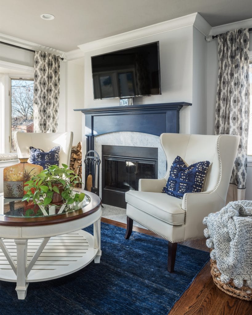 Transitional interior design in Webster Groves by S&K Interiors